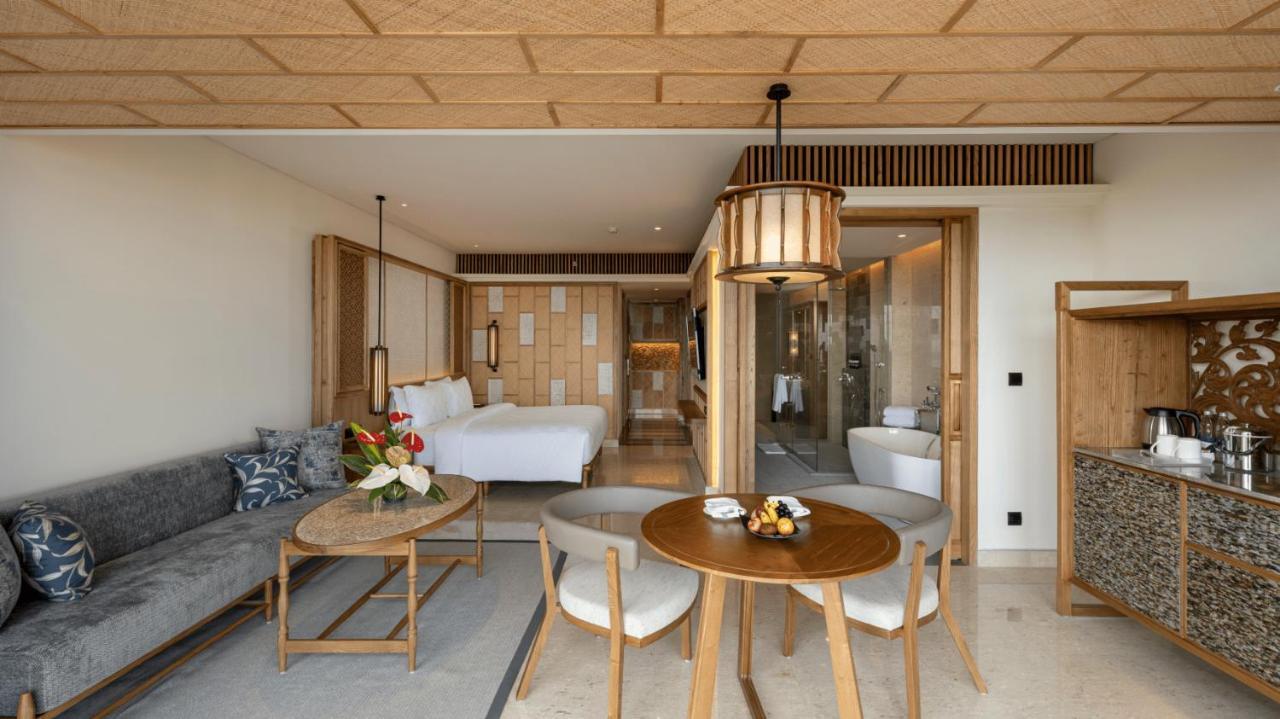 Ayana Segara Bali Hotel Jimbaran Exterior foto